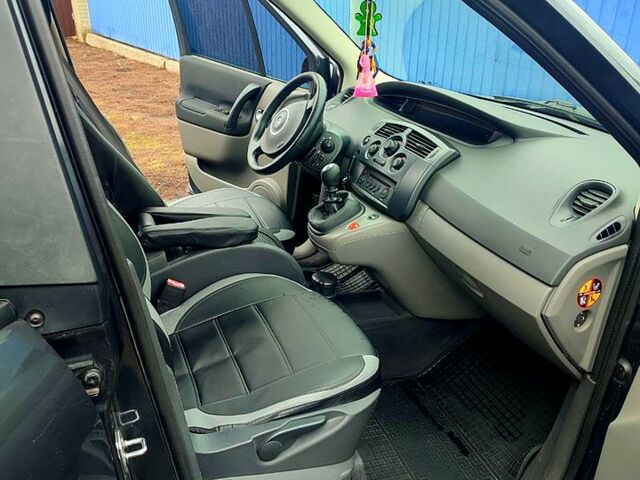 Рено Сценик, объемом двигателя 1.6 л и пробегом 225 тыс. км за 6000 $, фото 3 на Automoto.ua