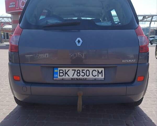 Рено Сценик, объемом двигателя 1.6 л и пробегом 236 тыс. км за 5500 $, фото 5 на Automoto.ua