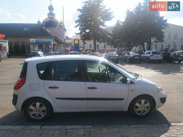 Рено Сценик, объемом двигателя 1.5 л и пробегом 261 тыс. км за 4700 $, фото 4 на Automoto.ua