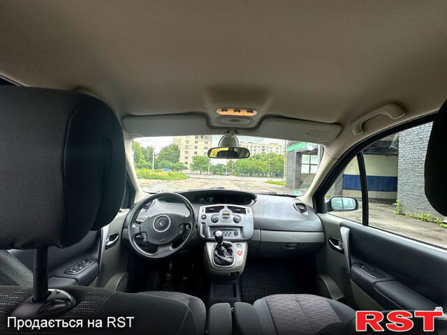 Рено Сценик, объемом двигателя 1.6 л и пробегом 202 тыс. км за 5350 $, фото 9 на Automoto.ua