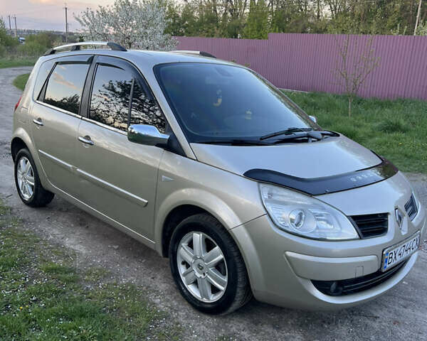 Рено Сценік, об'ємом двигуна 1.6 л та пробігом 265 тис. км за 5600 $, фото 1 на Automoto.ua