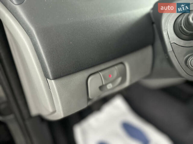 Рено Сценік 2007 у Вінниці на Automoto.ua Рено Сценік, об'ємом двигуна 1.6 л та пробігом 149 тис. км за 5700 $, фото 15 на Automoto.ua