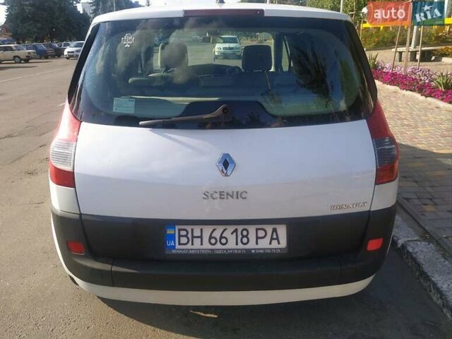 Рено Сценик, объемом двигателя 1.5 л и пробегом 261 тыс. км за 4700 $, фото 10 на Automoto.ua