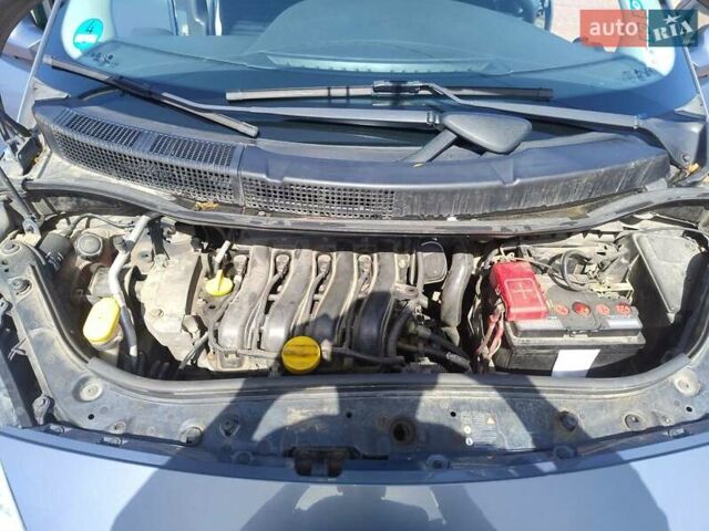 Рено Сценик, объемом двигателя 1.6 л и пробегом 236 тыс. км за 5500 $, фото 13 на Automoto.ua