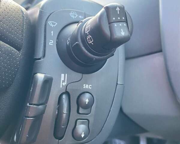 Рено Сценік, об'ємом двигуна 1.6 л та пробігом 210 тис. км за 5590 $, фото 33 на Automoto.ua