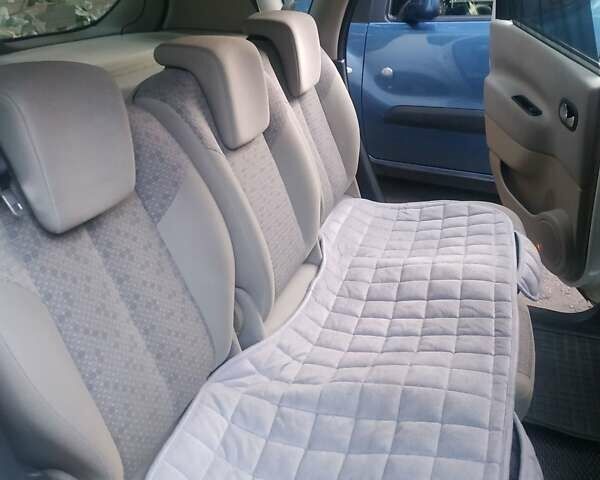 Рено Сценик, объемом двигателя 1.5 л и пробегом 261 тыс. км за 4700 $, фото 20 на Automoto.ua