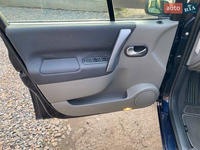 Рено Сценік, об'ємом двигуна 1.6 л та пробігом 210 тис. км за 5590 $, фото 20 на Automoto.ua