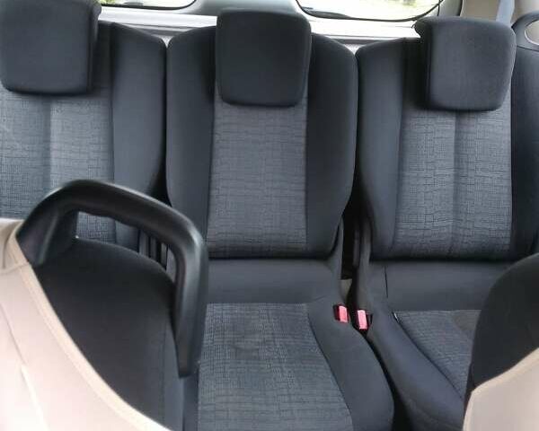 Рено Сценик, объемом двигателя 1.46 л и пробегом 182 тыс. км за 3800 $, фото 7 на Automoto.ua
