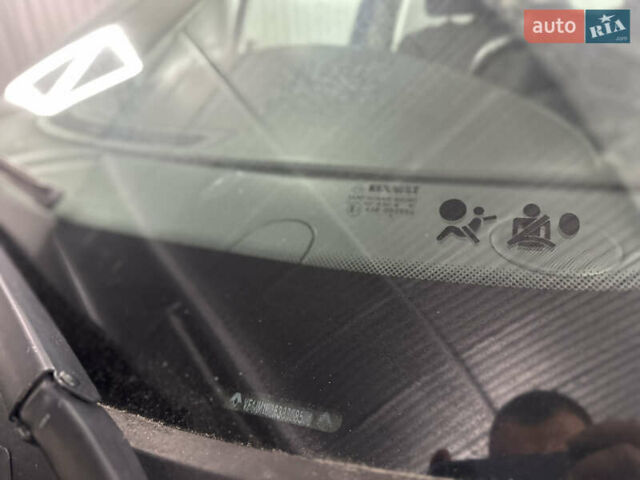 Рено Сценік 2007 у Вінниці на Automoto.ua Рено Сценік, об'ємом двигуна 1.6 л та пробігом 149 тис. км за 5700 $, фото 11 на Automoto.ua