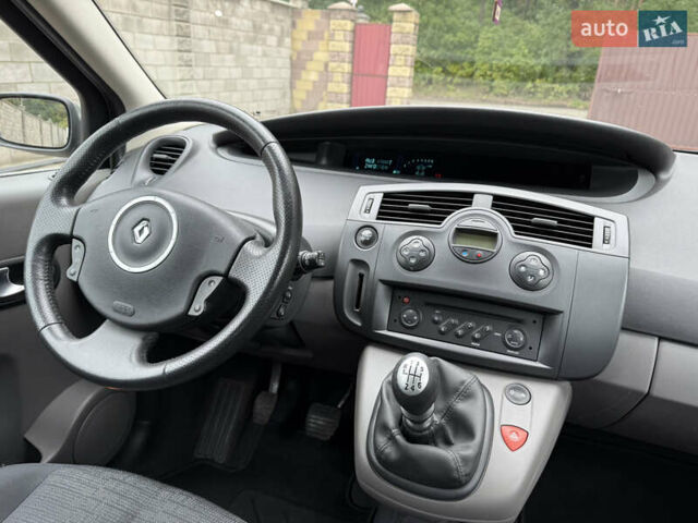 Рено Сценік, об'ємом двигуна 1.6 л та пробігом 230 тис. км за 5300 $, фото 12 на Automoto.ua