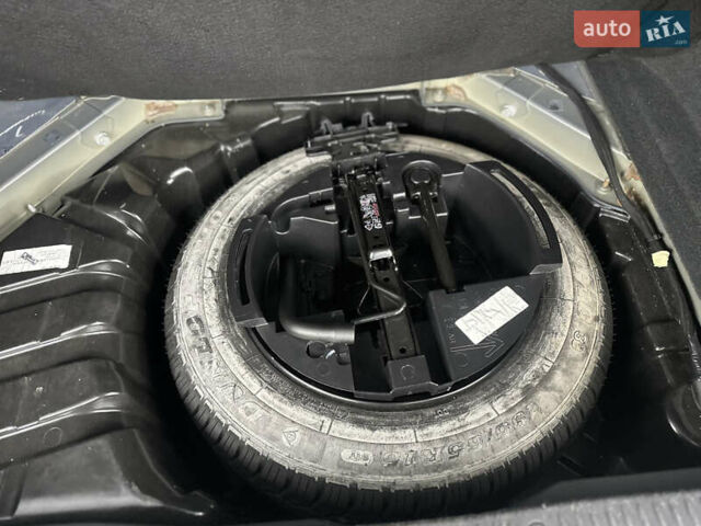 Рено Сценік 2007 у Вінниці на Automoto.ua Рено Сценік, об'ємом двигуна 1.6 л та пробігом 149 тис. км за 5700 $, фото 24 на Automoto.ua