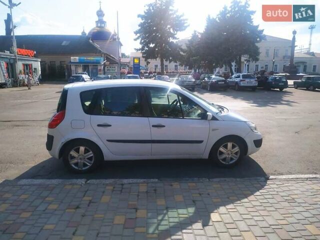 Рено Сценик, объемом двигателя 1.5 л и пробегом 261 тыс. км за 4700 $, фото 3 на Automoto.ua