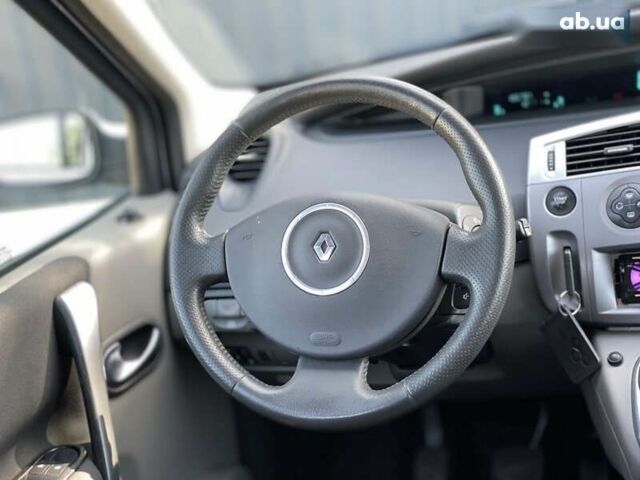 Рено Сценик, объемом двигателя 1.6 л и пробегом 186 тыс. км за 5599 $, фото 21 на Automoto.ua