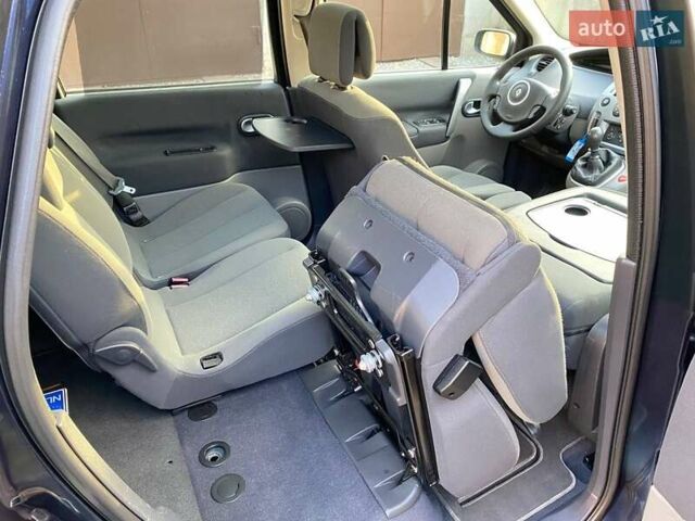 Рено Сценік, об'ємом двигуна 1.6 л та пробігом 210 тис. км за 5590 $, фото 46 на Automoto.ua