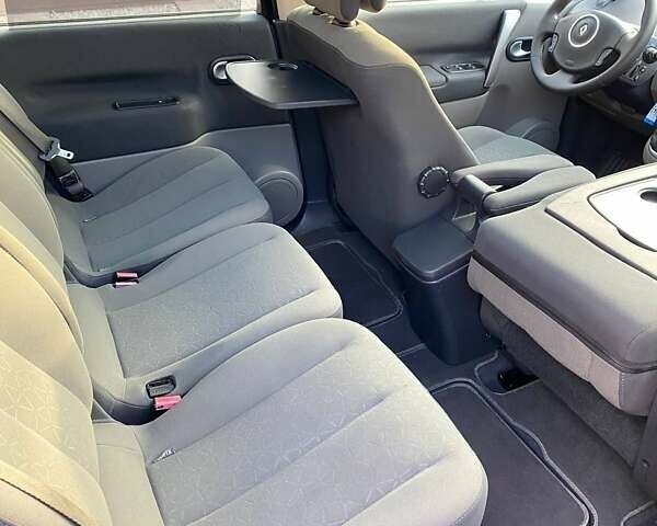 Рено Сценік, об'ємом двигуна 1.6 л та пробігом 210 тис. км за 5590 $, фото 45 на Automoto.ua