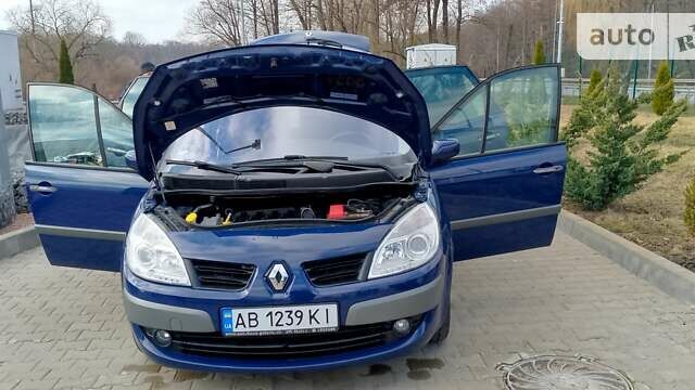 Рено Сценик, объемом двигателя 1.6 л и пробегом 235 тыс. км за 5500 $, фото 10 на Automoto.ua