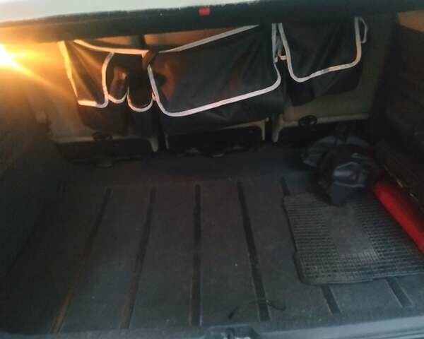 Рено Сценик, объемом двигателя 1.5 л и пробегом 261 тыс. км за 4700 $, фото 13 на Automoto.ua