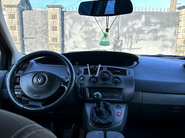 Рено Сценік, об'ємом двигуна 16 л та пробігом 290 тис. км за 5600 $, фото 11 на Automoto.ua