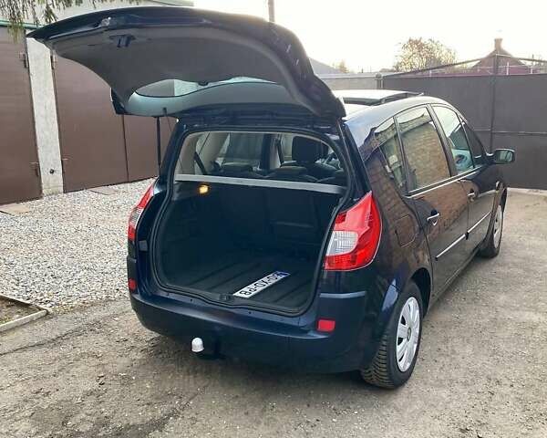 Рено Сценік, об'ємом двигуна 1.6 л та пробігом 210 тис. км за 5590 $, фото 47 на Automoto.ua