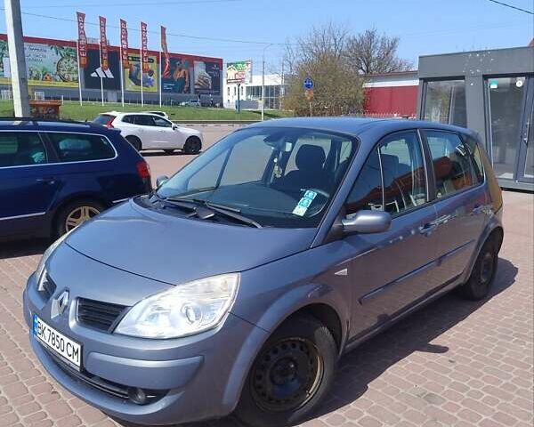 Рено Сценик, объемом двигателя 1.6 л и пробегом 236 тыс. км за 5500 $, фото 2 на Automoto.ua