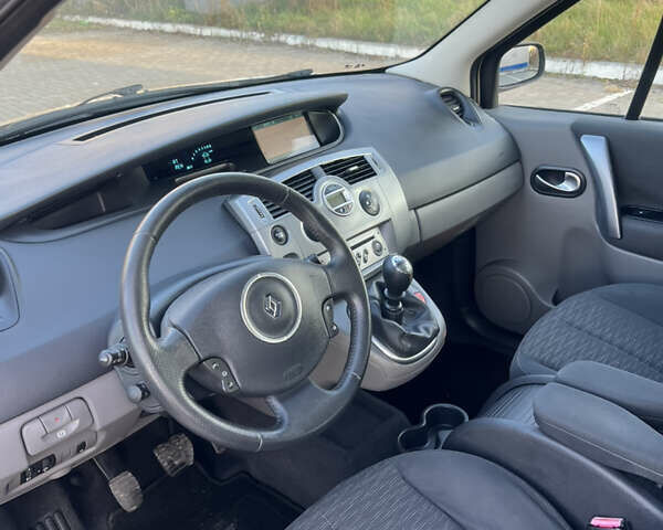 Рено Сценик, объемом двигателя 1.6 л и пробегом 209 тыс. км за 5350 $, фото 10 на Automoto.ua