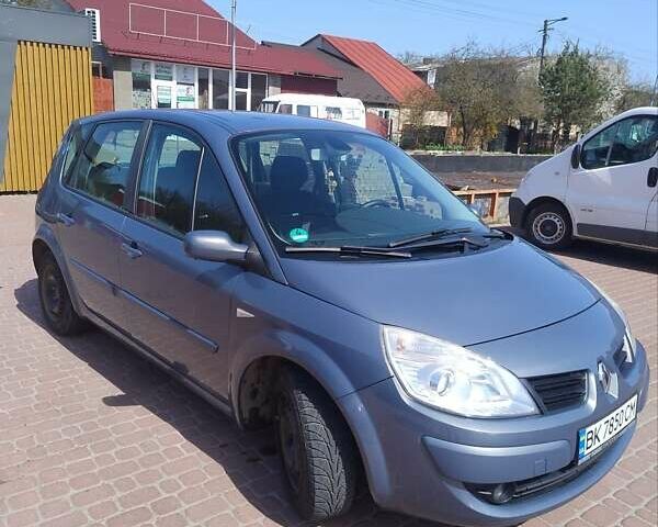 Рено Сценик, объемом двигателя 1.6 л и пробегом 236 тыс. км за 5500 $, фото 1 на Automoto.ua