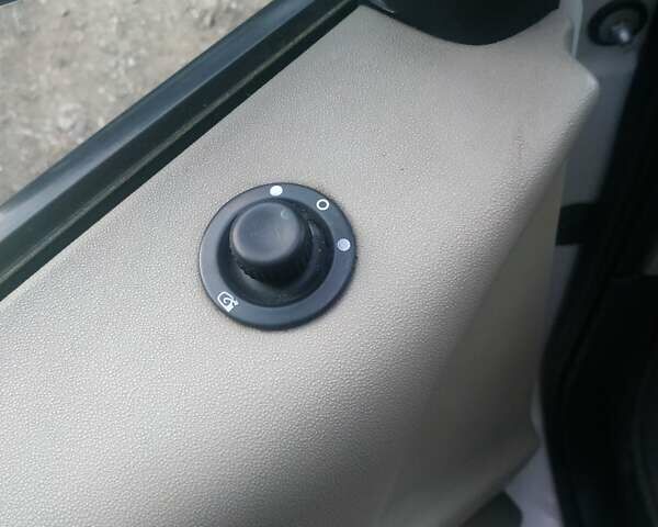 Рено Сценик, объемом двигателя 1.5 л и пробегом 261 тыс. км за 4700 $, фото 30 на Automoto.ua