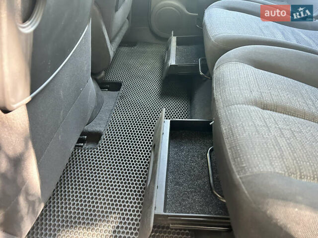 Рено Сценик, объемом двигателя 1.6 л и пробегом 167 тыс. км за 4699 $, фото 20 на Automoto.ua