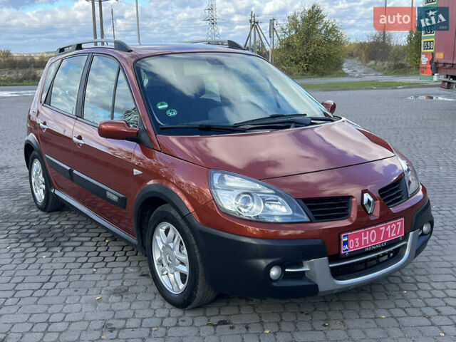 Рено Сценик, объемом двигателя 1.6 л и пробегом 250 тыс. км за 6100 $, фото 5 на Automoto.ua