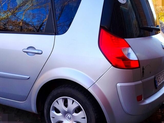 Рено Сценик, объемом двигателя 1.6 л и пробегом 239 тыс. км за 5750 $, фото 2 на Automoto.ua