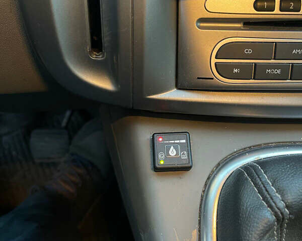 Рено Сценик, объемом двигателя 0 л и пробегом 290 тыс. км за 5400 $, фото 16 на Automoto.ua