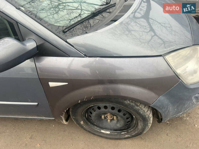 Рено Сценик, объемом двигателя 1.5 л и пробегом 305 тыс. км за 4200 $, фото 5 на Automoto.ua