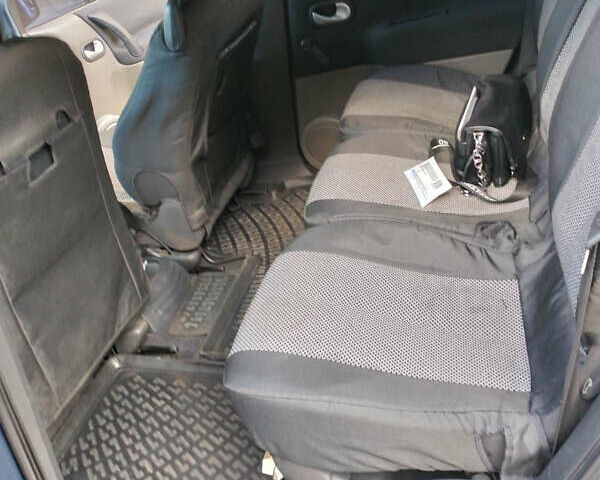 Рено Сценик, объемом двигателя 1.5 л и пробегом 270 тыс. км за 5000 $, фото 7 на Automoto.ua