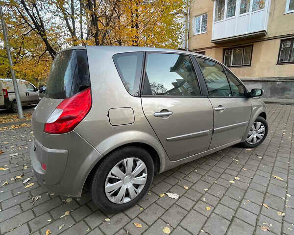 Рено Сценик, объемом двигателя 0 л и пробегом 290 тыс. км за 5400 $, фото 4 на Automoto.ua