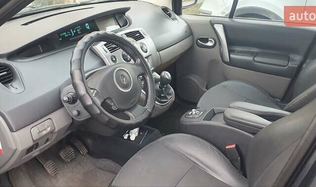 Рено Сценик, объемом двигателя 2 л и пробегом 254 тыс. км за 6199 $, фото 7 на Automoto.ua