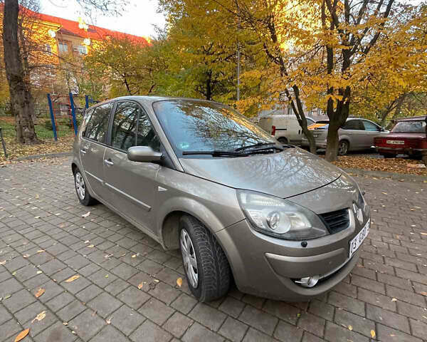 Рено Сценик, объемом двигателя 0 л и пробегом 290 тыс. км за 5400 $, фото 1 на Automoto.ua
