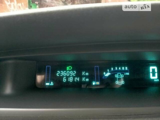 Рено Сценик, объемом двигателя 1.9 л и пробегом 236 тыс. км за 5700 $, фото 12 на Automoto.ua