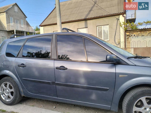 Рено Сценик, объемом двигателя 1.5 л и пробегом 270 тыс. км за 5000 $, фото 2 на Automoto.ua