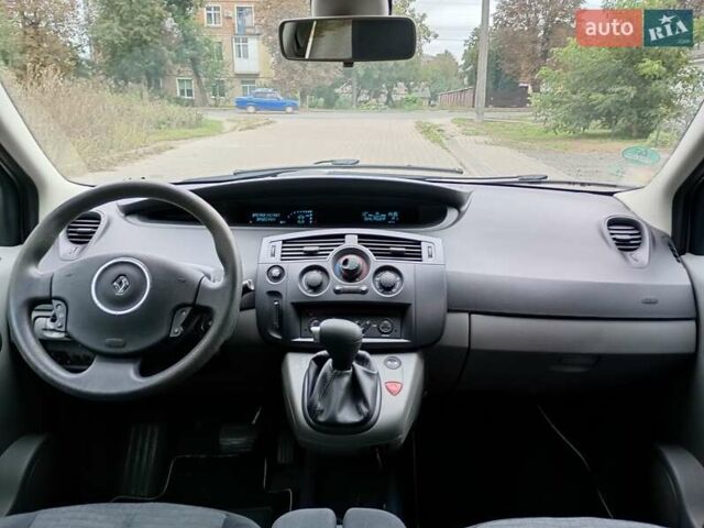 Рено Сценік, об'ємом двигуна 1.6 л та пробігом 150 тис. км за 5750 $, фото 5 на Automoto.ua