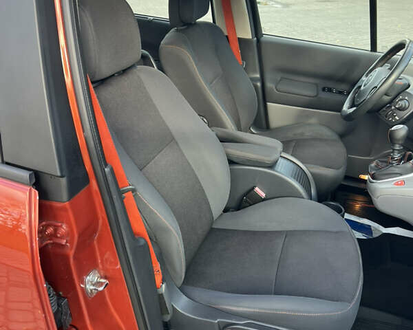 Рено Сценик, объемом двигателя 1.6 л и пробегом 250 тыс. км за 6100 $, фото 18 на Automoto.ua