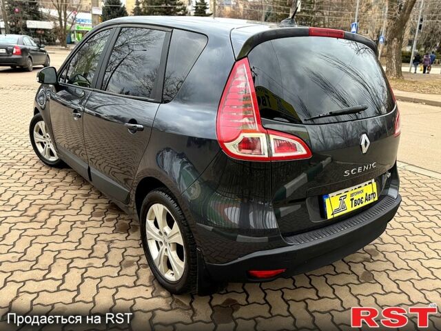 Рено Сценик, объемом двигателя 1.5 л и пробегом 299 тыс. км за 6300 $, фото 3 на Automoto.ua