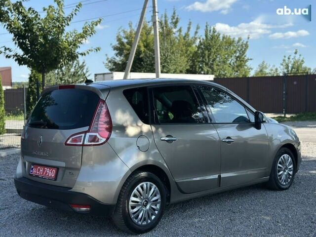 Рено Сценик 2009 в Виннице на Automoto.ua Рено Сценик, объемом двигателя 0 л и пробегом 230 тыс. км за 6200 $, фото 20 на Automoto.ua