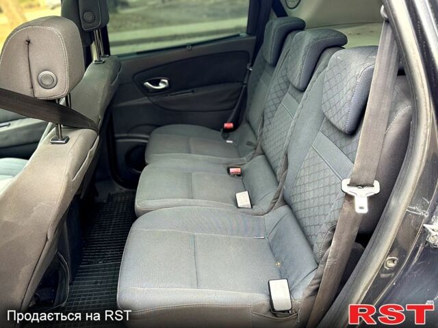 Рено Сценик, объемом двигателя 1.5 л и пробегом 299 тыс. км за 6300 $, фото 10 на Automoto.ua