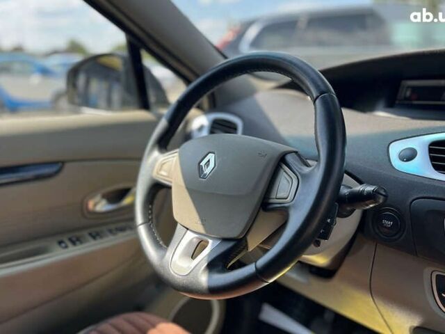 Рено Сценик, объемом двигателя 1.9 л и пробегом 353 тыс. км за 6500 $, фото 24 на Automoto.ua