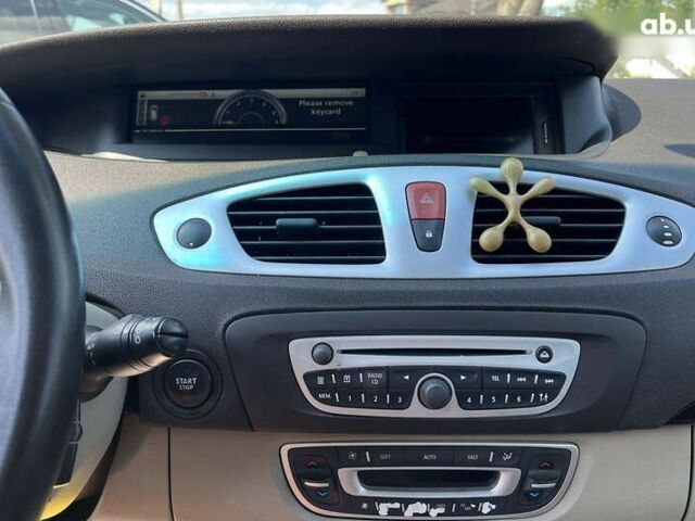 Рено Сценик, объемом двигателя 1.9 л и пробегом 353 тыс. км за 6500 $, фото 11 на Automoto.ua