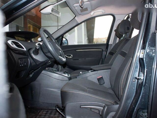 Рено Сценик, объемом двигателя 2 л и пробегом 130 тыс. км за 8200 $, фото 10 на Automoto.ua