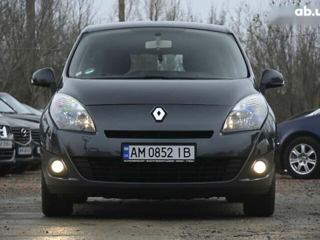 Рено Сценик, объемом двигателя 1.6 л и пробегом 206 тыс. км за 6999 $, фото 4 на Automoto.ua