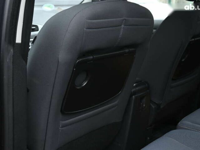 Рено Сценик, объемом двигателя 1.6 л и пробегом 206 тыс. км за 6999 $, фото 28 на Automoto.ua