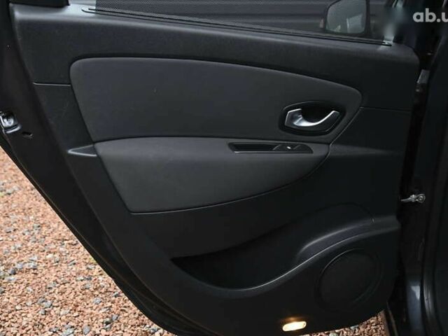 Рено Сценик, объемом двигателя 1.6 л и пробегом 206 тыс. км за 6999 $, фото 25 на Automoto.ua