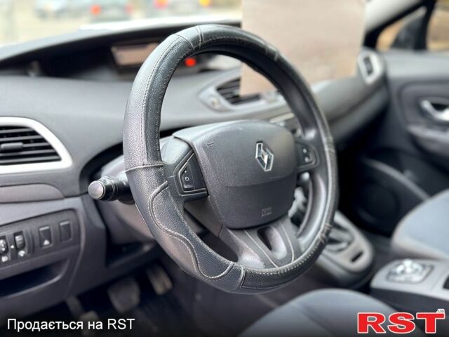 Рено Сценик, объемом двигателя 1.5 л и пробегом 299 тыс. км за 6300 $, фото 9 на Automoto.ua